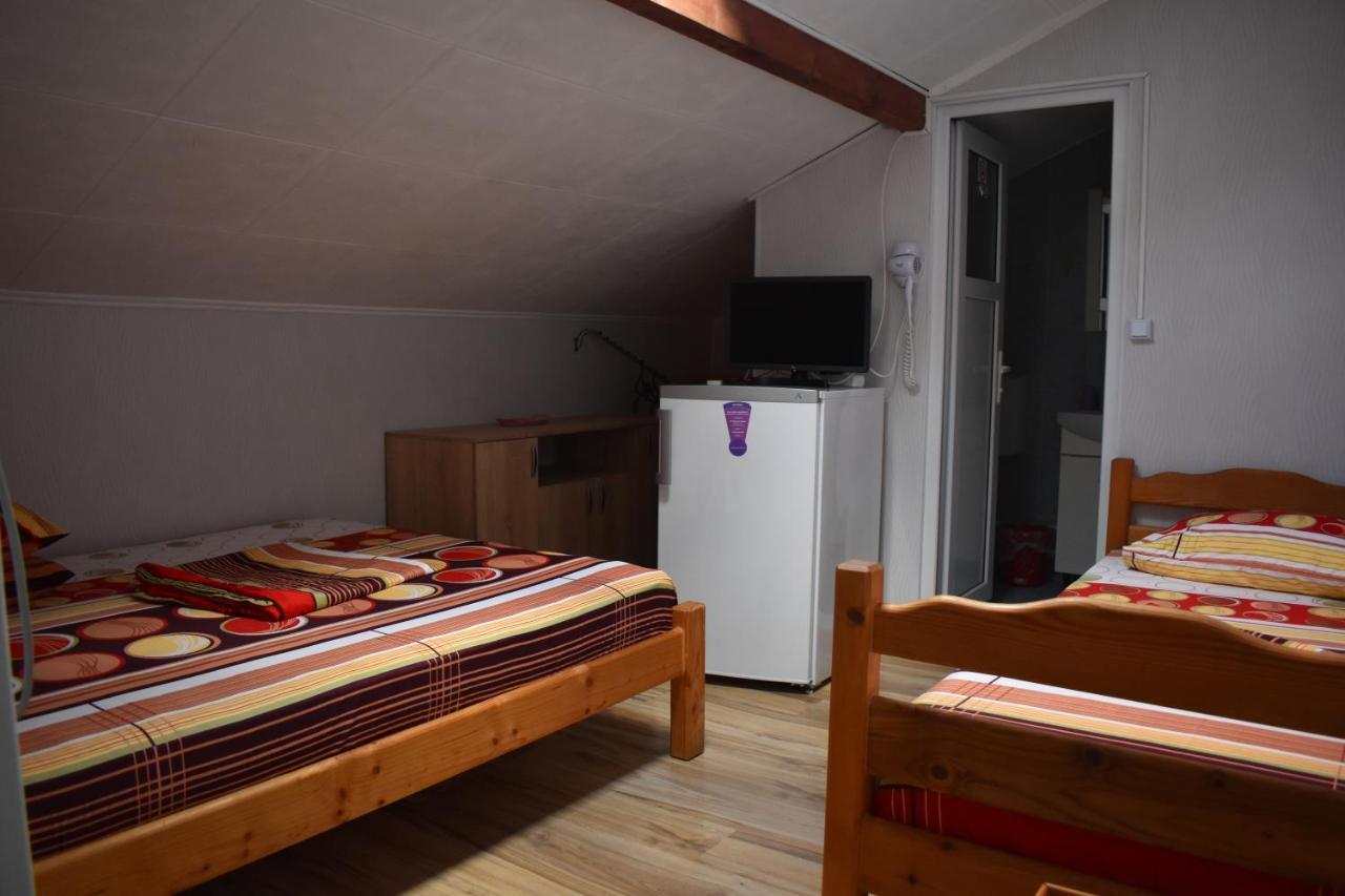 Vila Maricris Tuzla Esterno foto