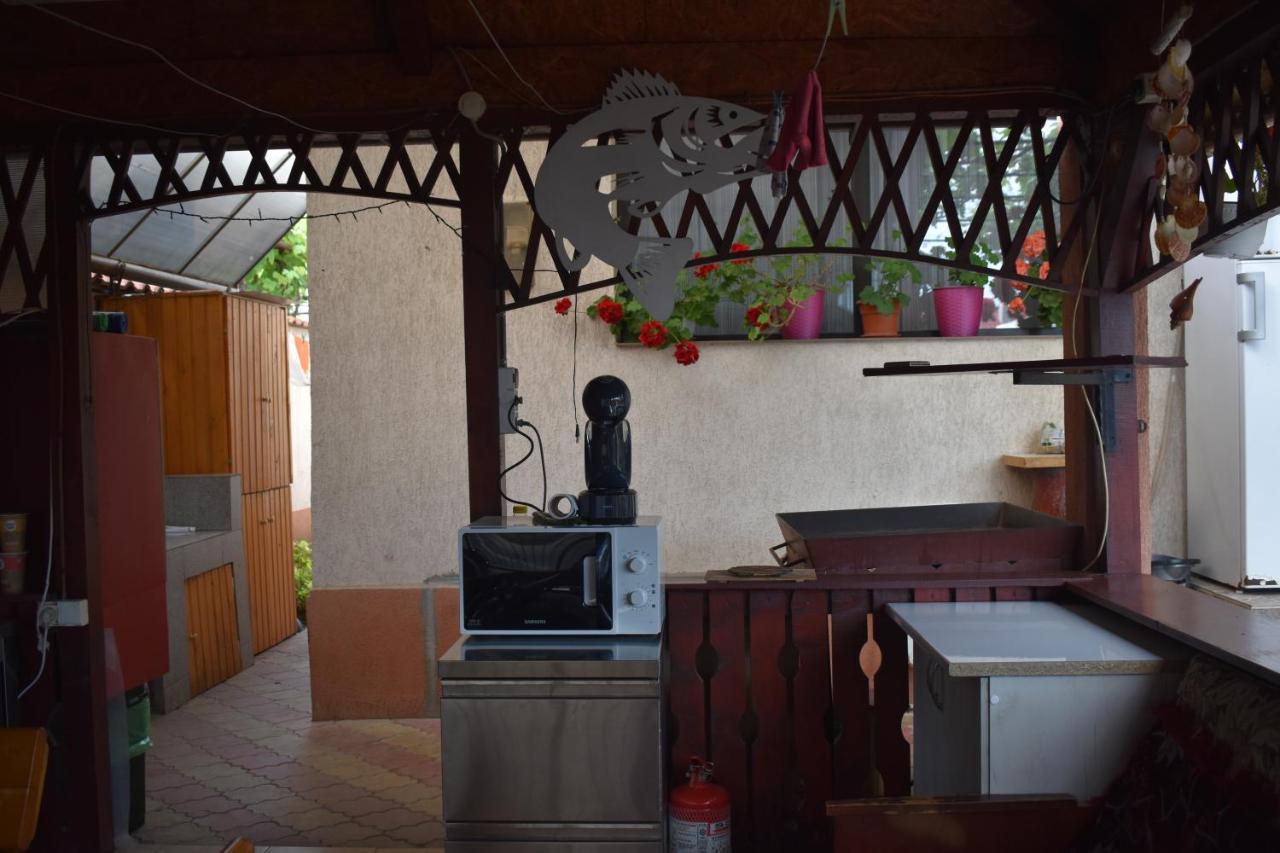 Vila Maricris Tuzla Esterno foto