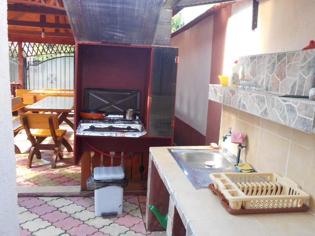 Vila Maricris Tuzla Esterno foto