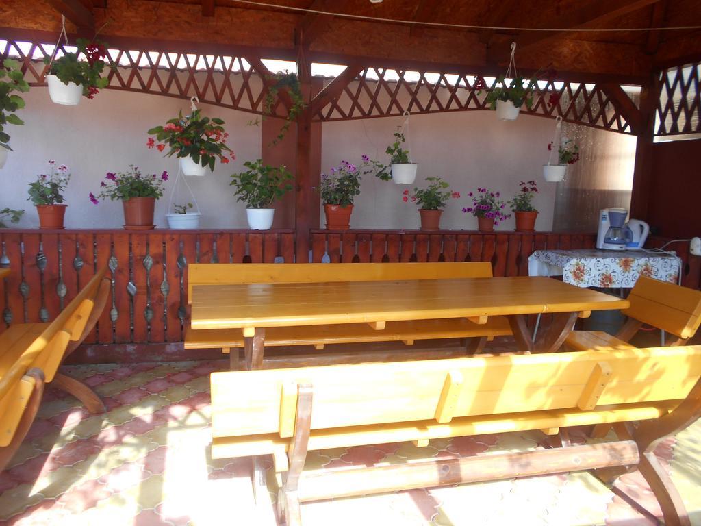 Vila Maricris Tuzla Esterno foto